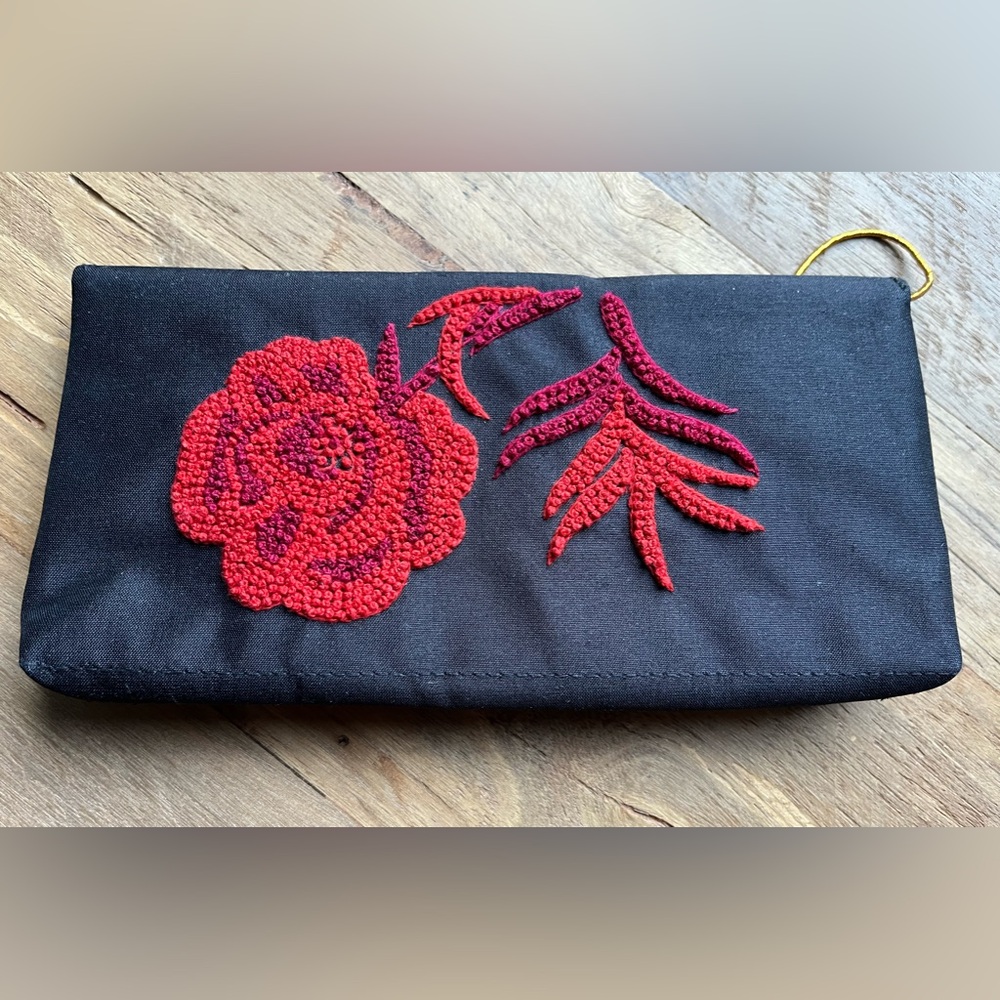 Lynne Jerome Silk Embroidered Rose Small Clutch - Picture 5 of 15